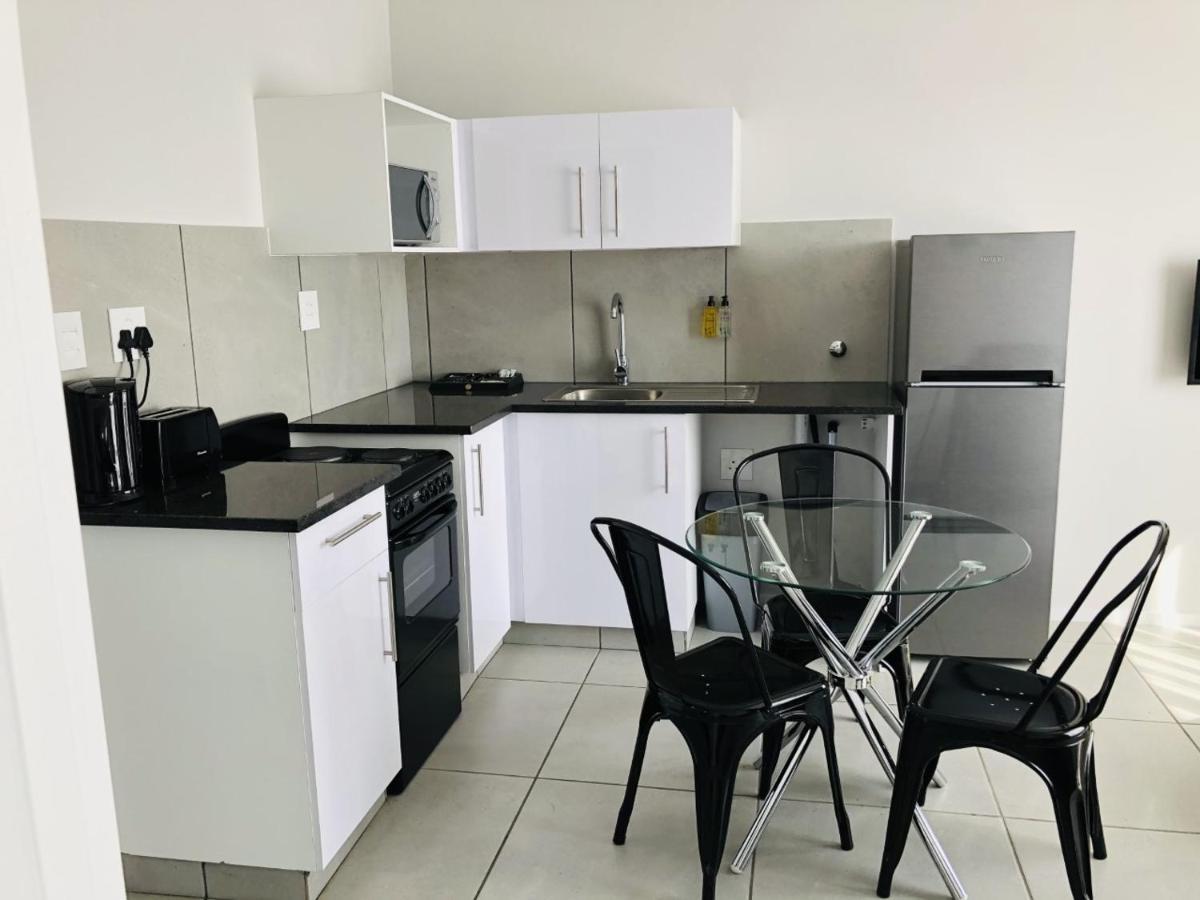 Mint Express Sandton View ヨハネスブルグ エクステリア 写真