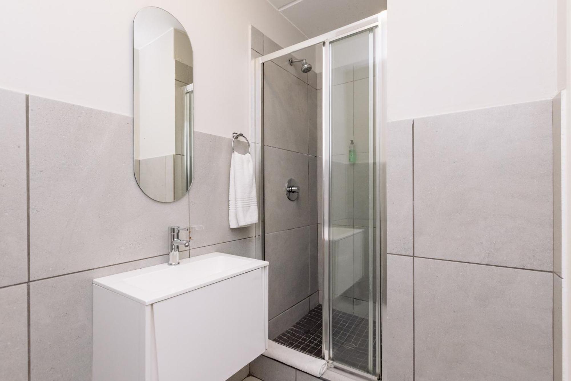 Mint Express Sandton View ヨハネスブルグ エクステリア 写真