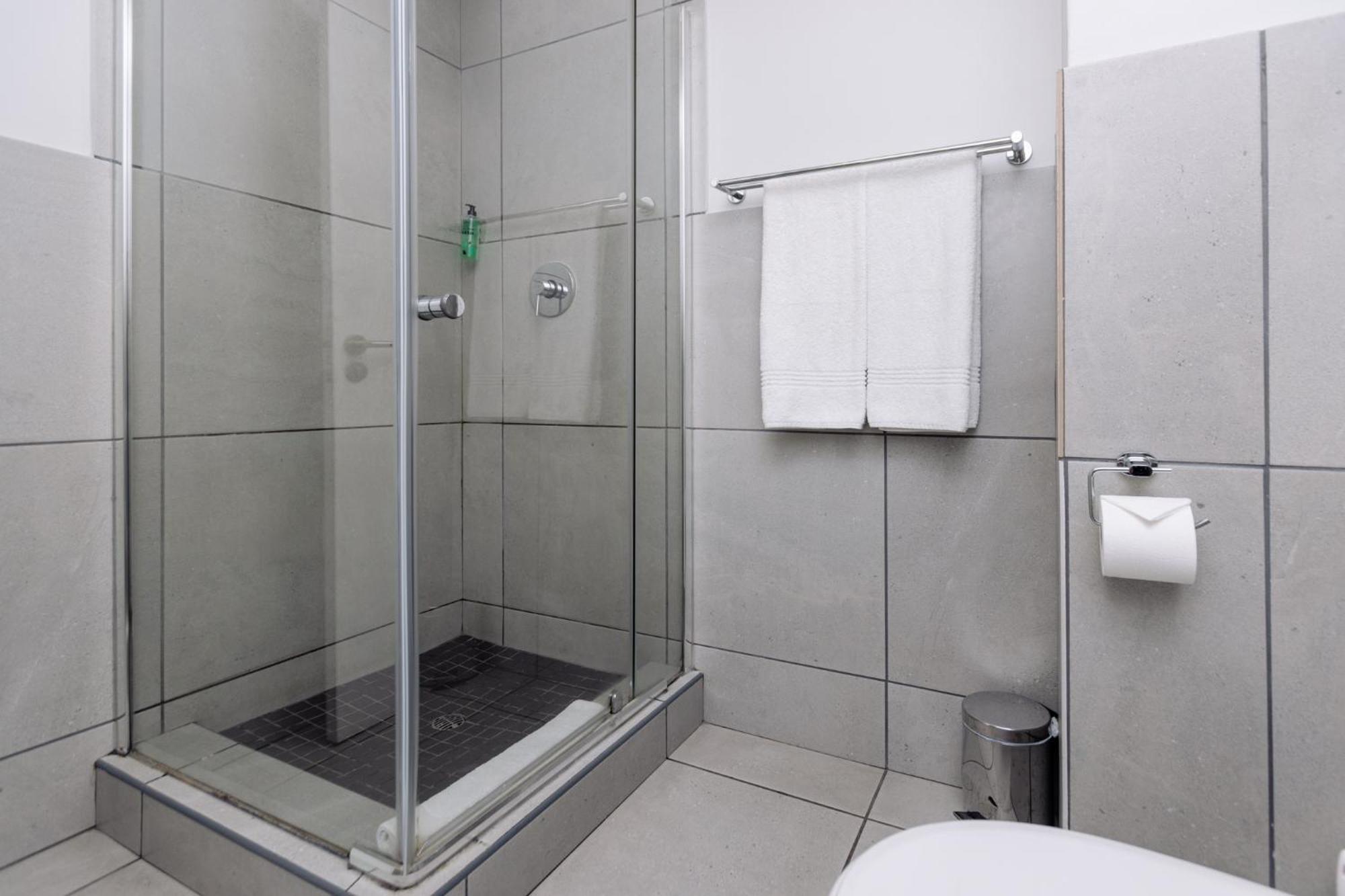 Mint Express Sandton View ヨハネスブルグ エクステリア 写真