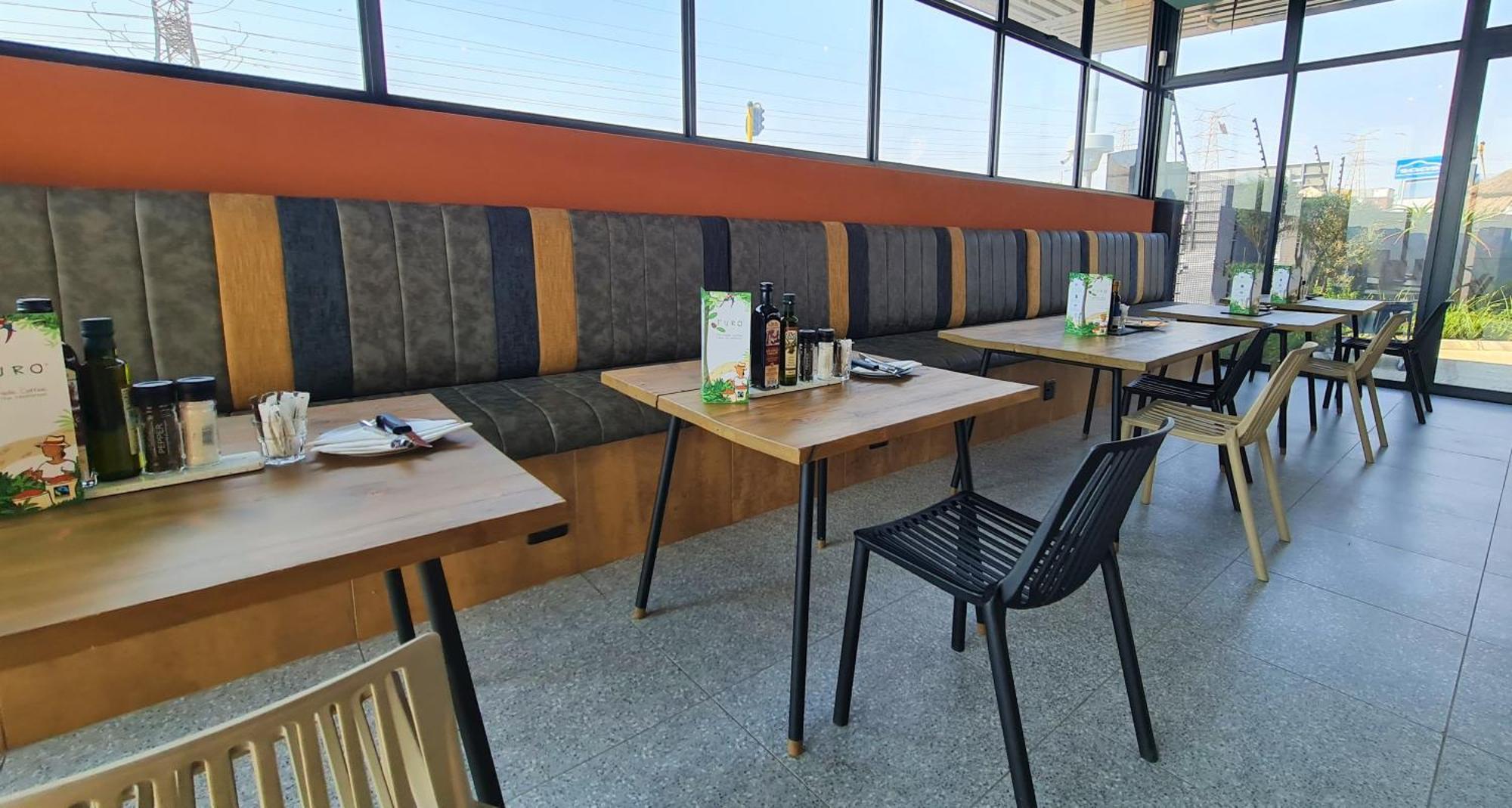 Mint Express Sandton View ヨハネスブルグ エクステリア 写真